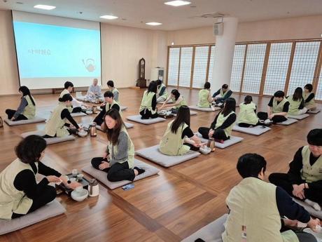 2025_0.jpg 이미지